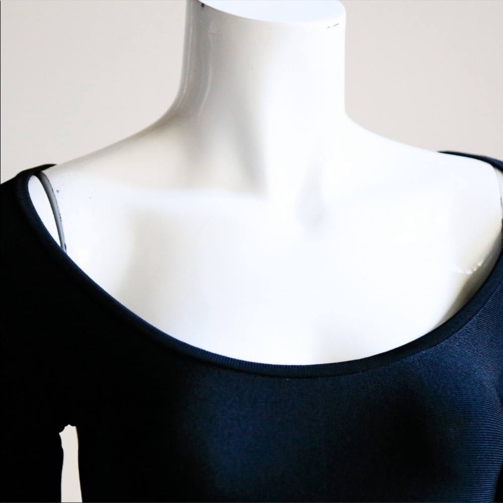 Dress - Picture 6 of 7
